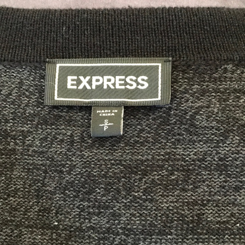 Express Cardigan - Picture 3 of 4